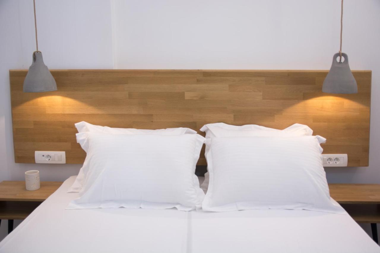 Amphitrite Suites Santorini Vóthon Extérieur photo