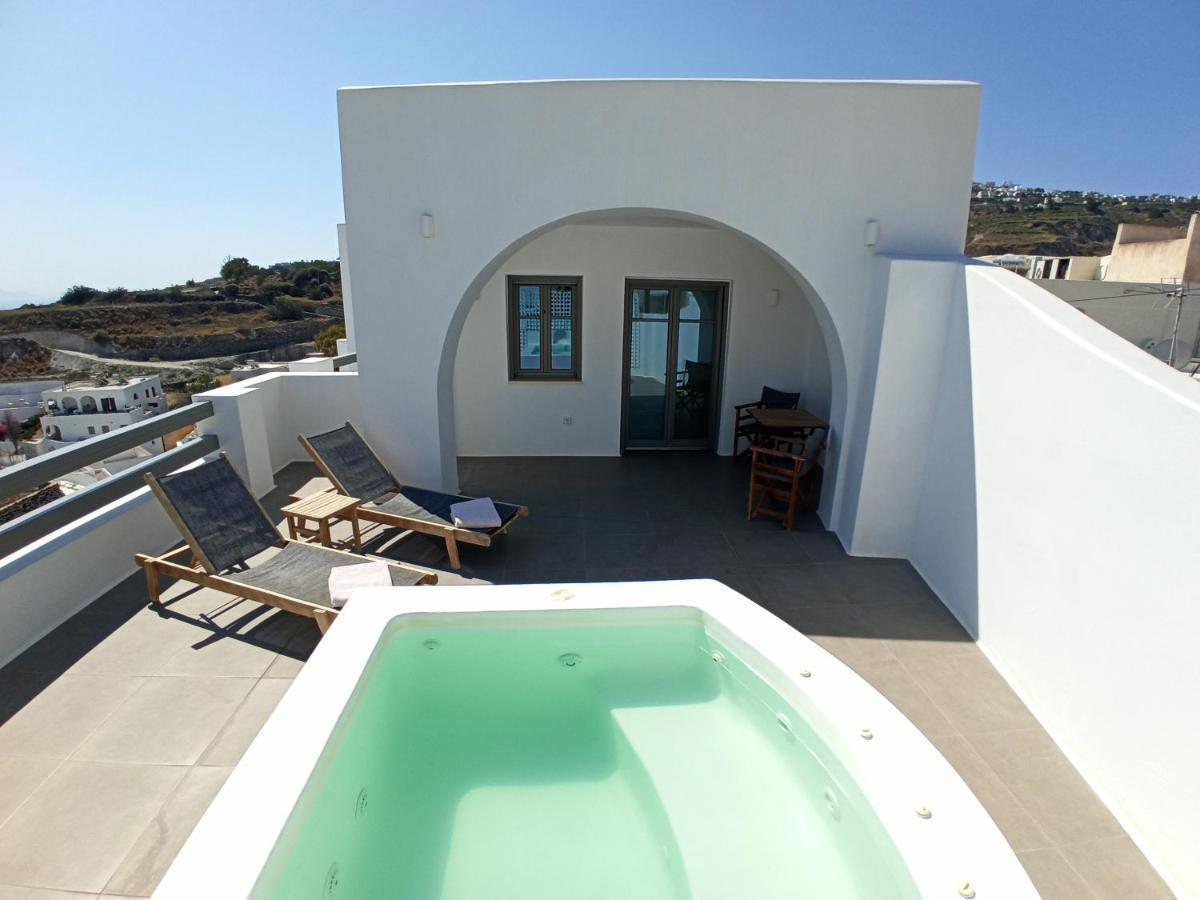 Amphitrite Suites Santorini Vóthon Extérieur photo