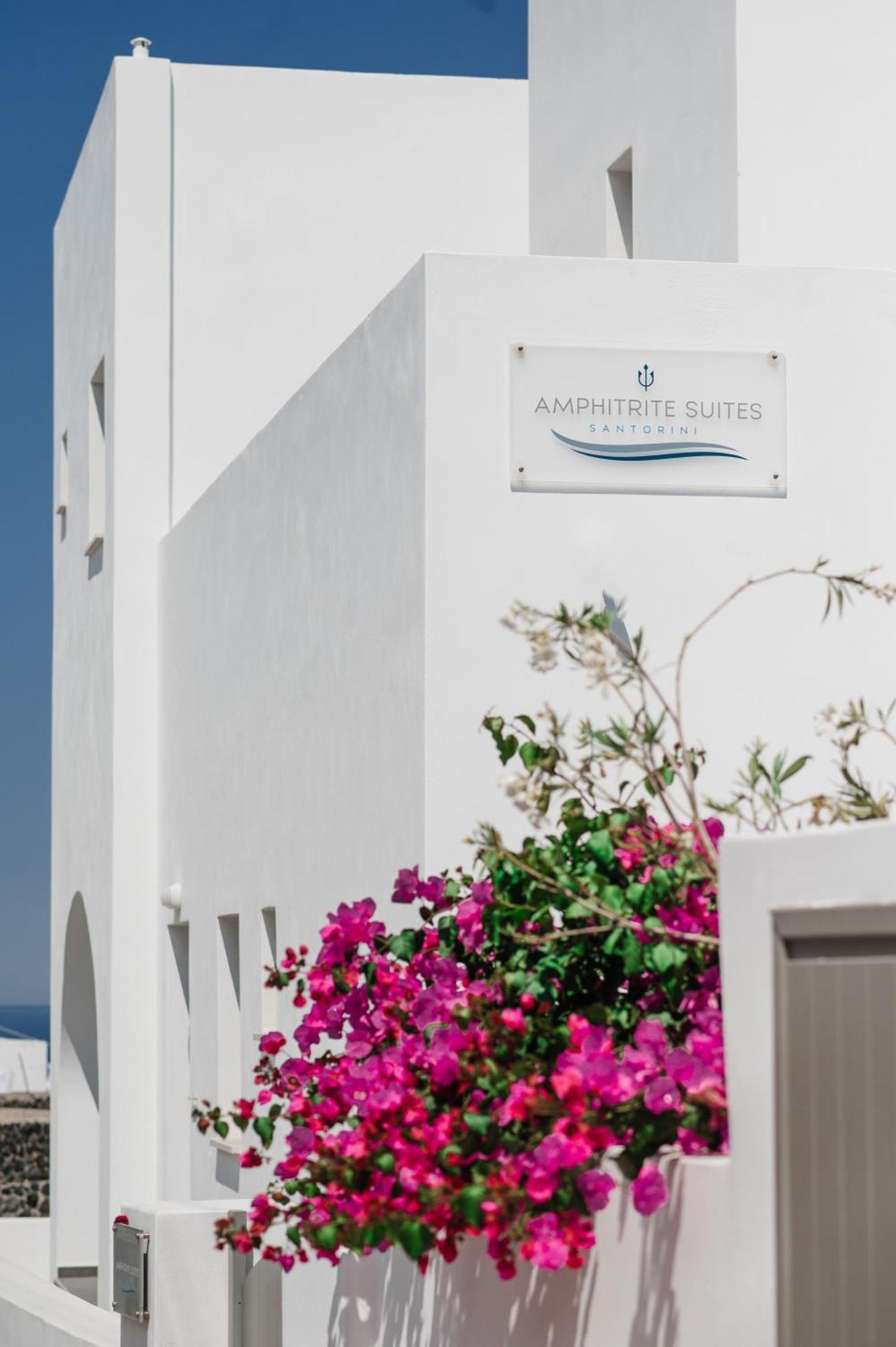 Amphitrite Suites Santorini Vóthon Extérieur photo