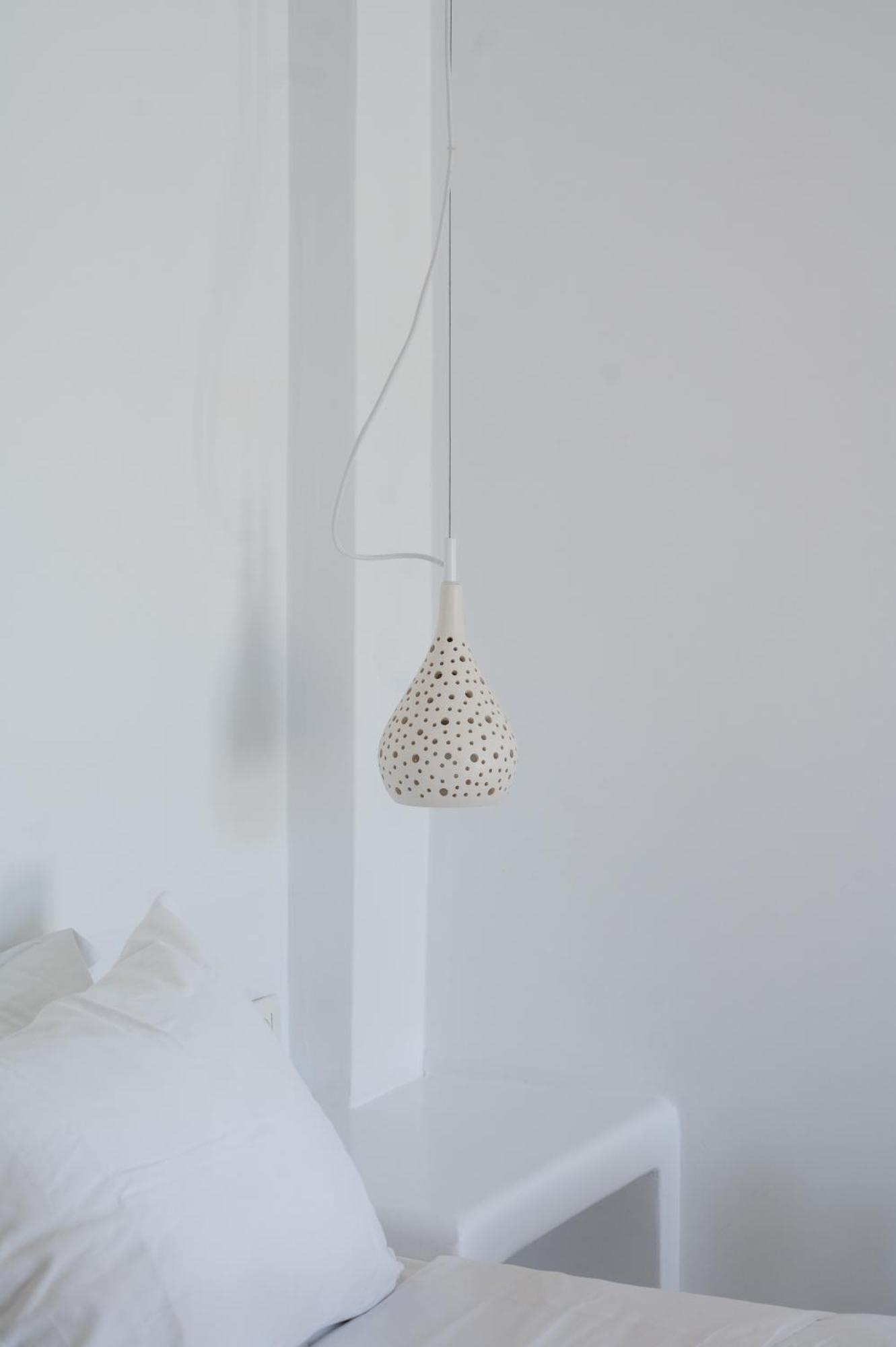 Amphitrite Suites Santorini Vóthon Extérieur photo