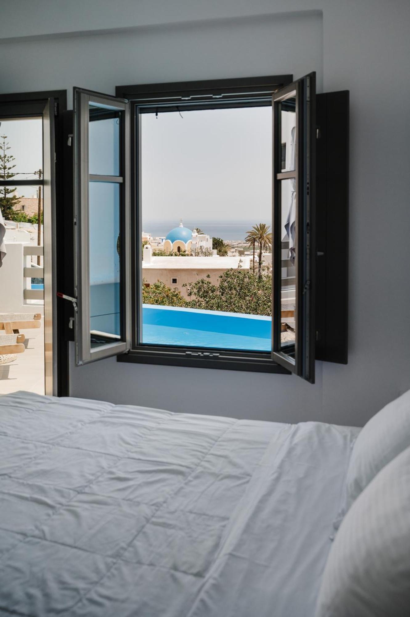 Amphitrite Suites Santorini Vóthon Extérieur photo