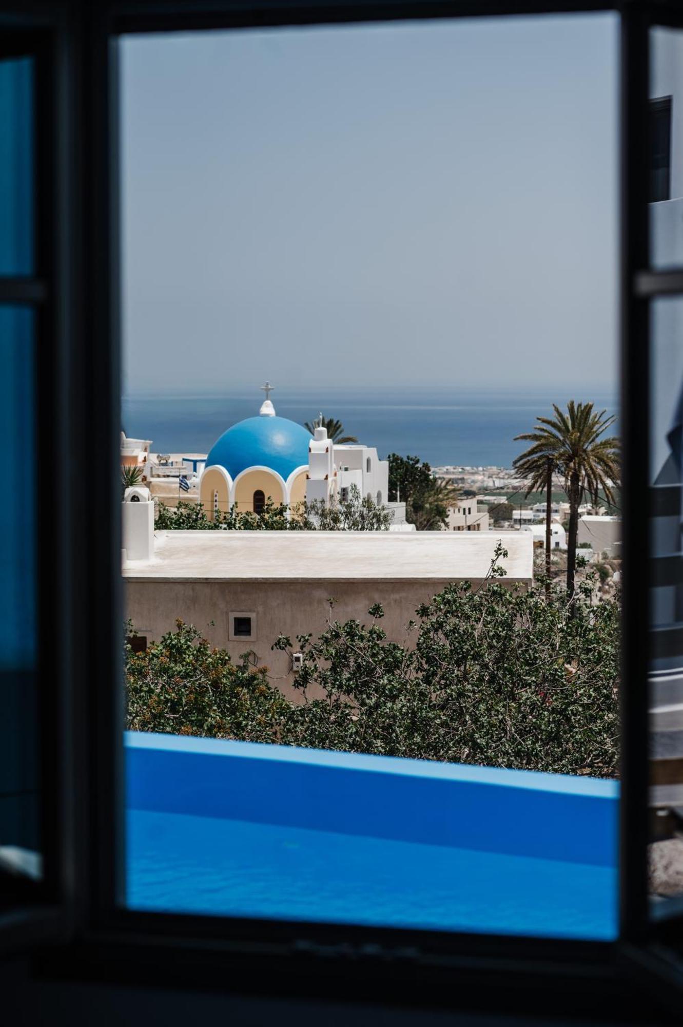 Amphitrite Suites Santorini Vóthon Extérieur photo