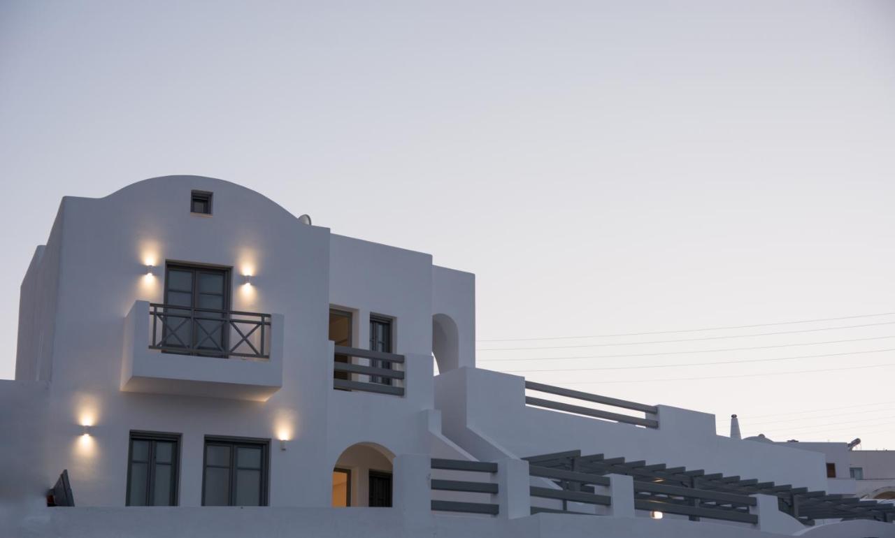 Amphitrite Suites Santorini Vóthon Extérieur photo