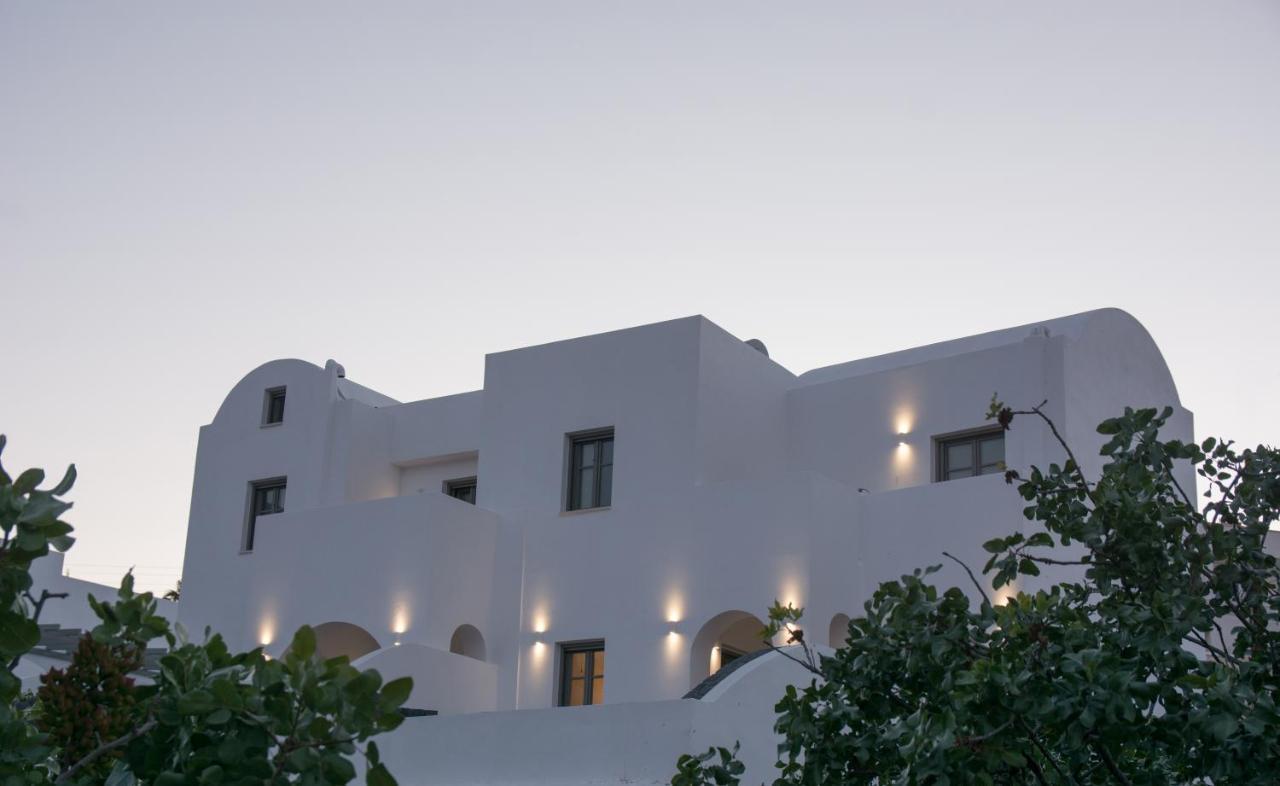 Amphitrite Suites Santorini Vóthon Extérieur photo