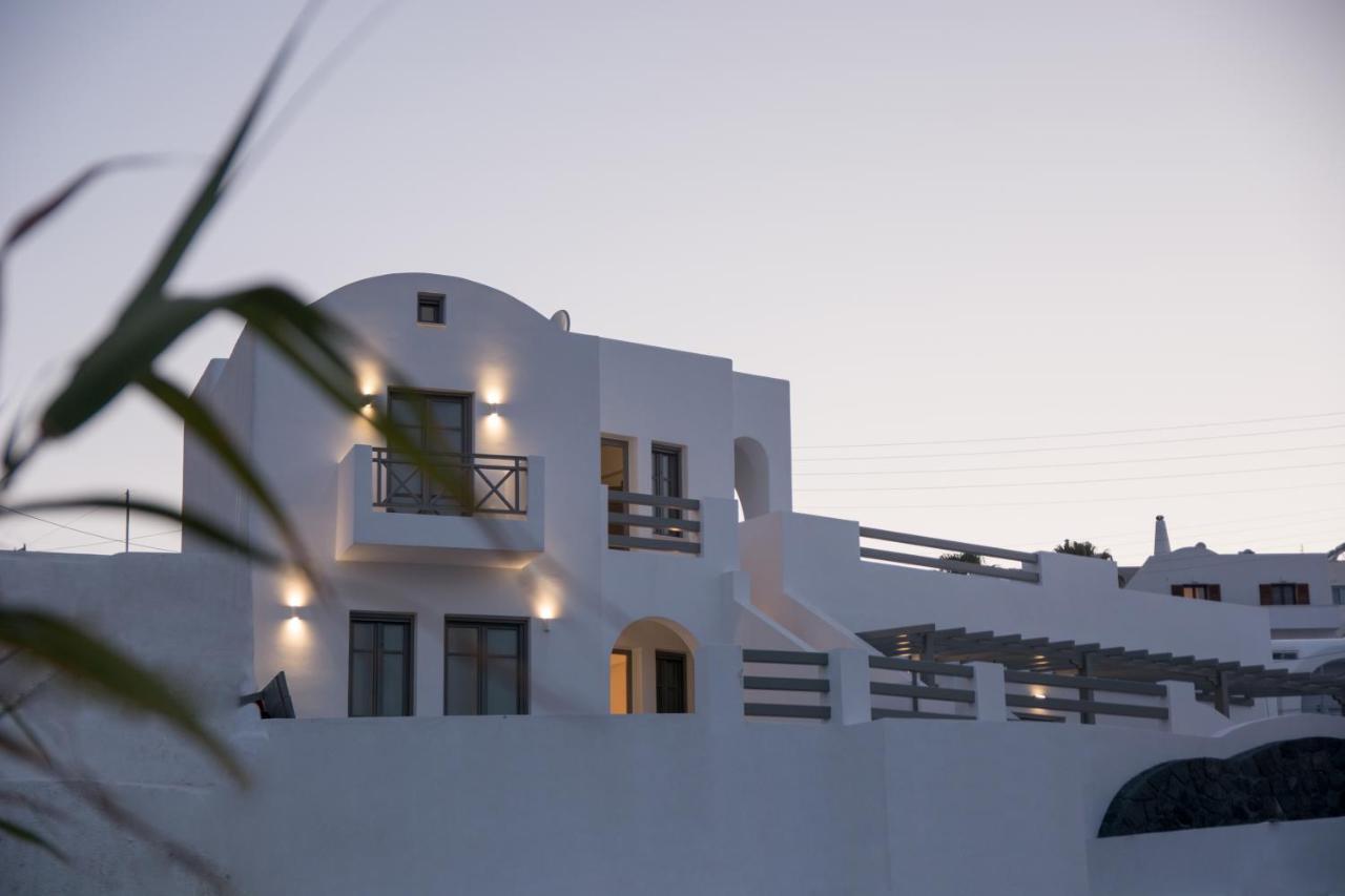 Amphitrite Suites Santorini Vóthon Extérieur photo