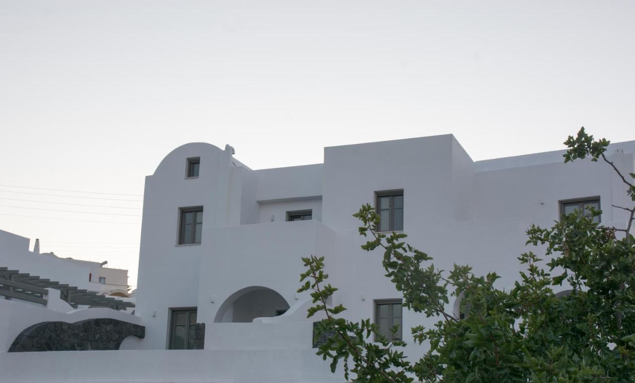 Amphitrite Suites Santorini Vóthon Extérieur photo