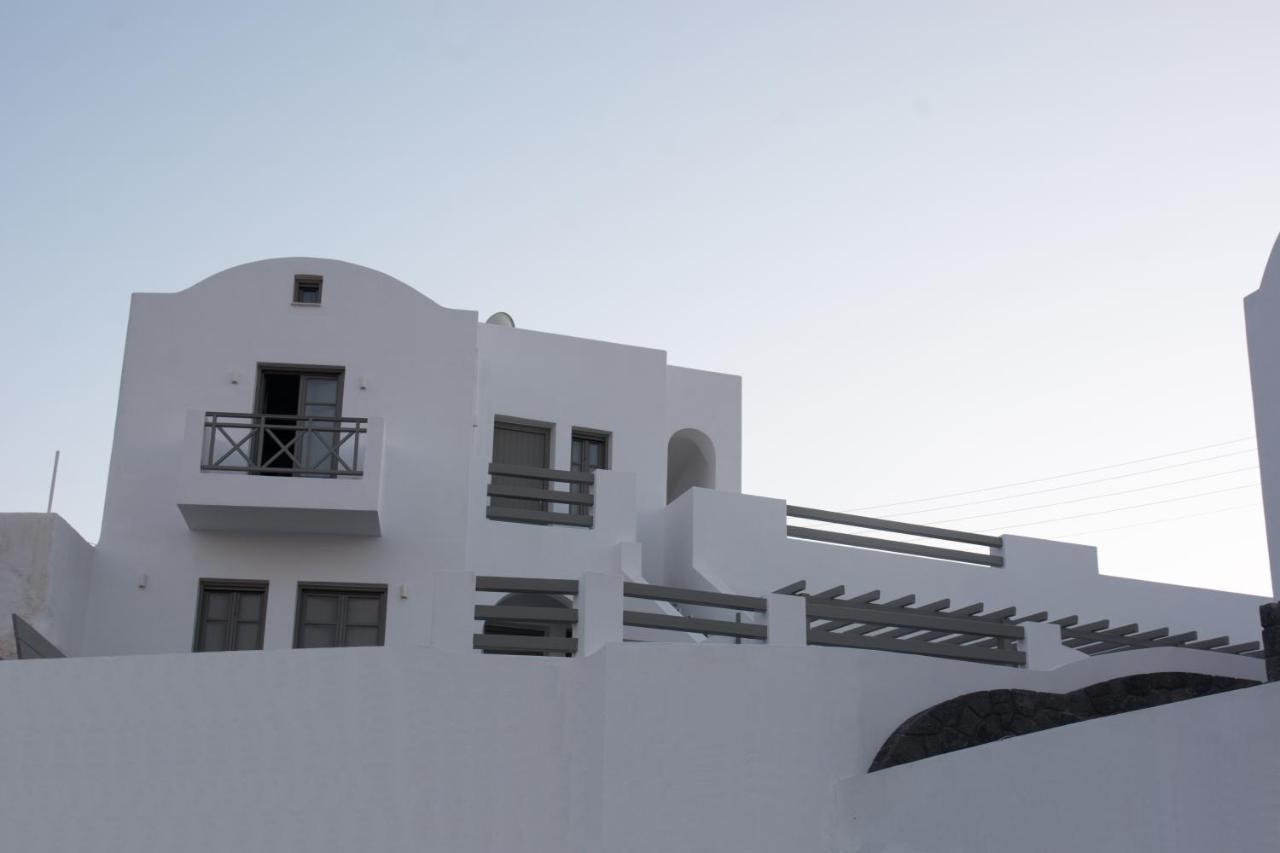 Amphitrite Suites Santorini Vóthon Extérieur photo